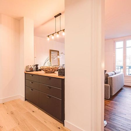 Charme De L'Ancien Pour Cet Appartement Entierement Renove Dans L'Hypercentre De Reims Exterior foto