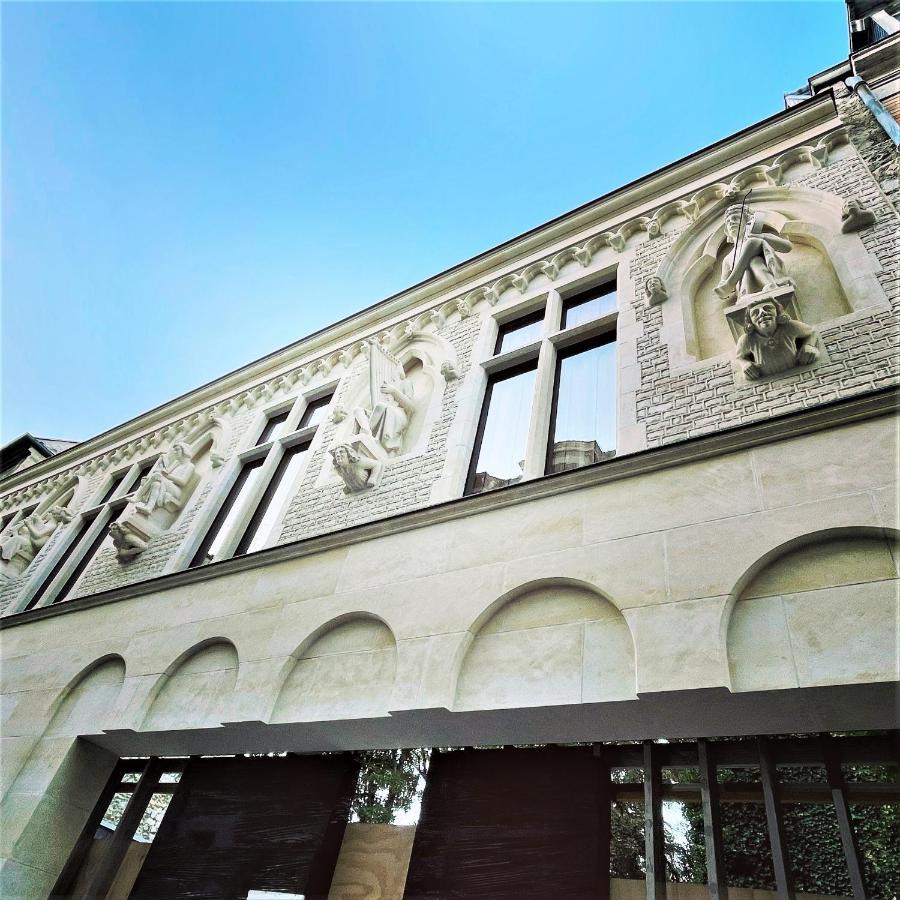 Charme De L'Ancien Pour Cet Appartement Entierement Renove Dans L'Hypercentre De Reims Exterior foto
