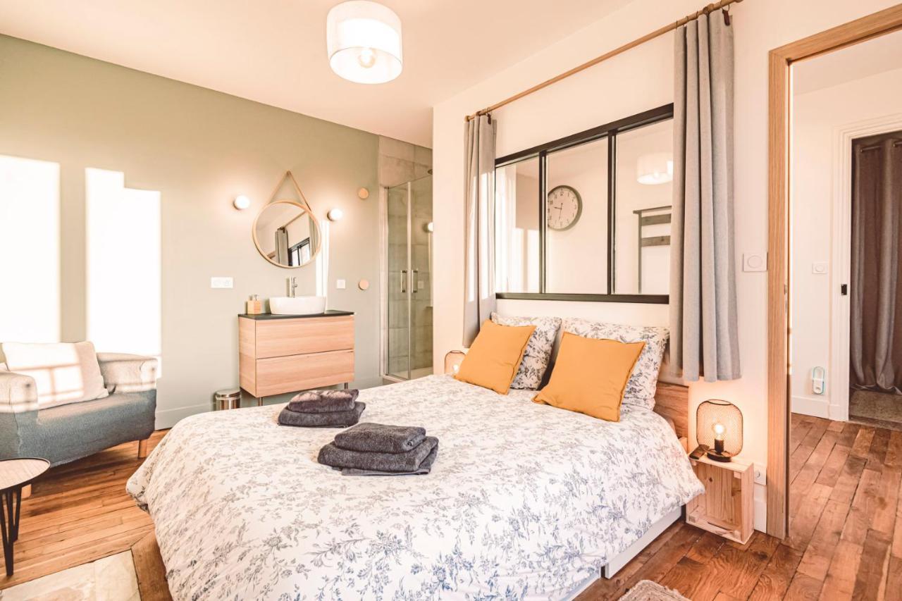 Charme De L'Ancien Pour Cet Appartement Entierement Renove Dans L'Hypercentre De Reims Exterior foto